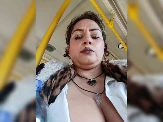 AlexaBrown12 AlexaBrown12