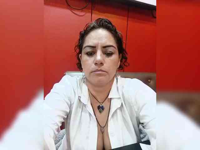 AlexaBrown12 AlexaBrown12