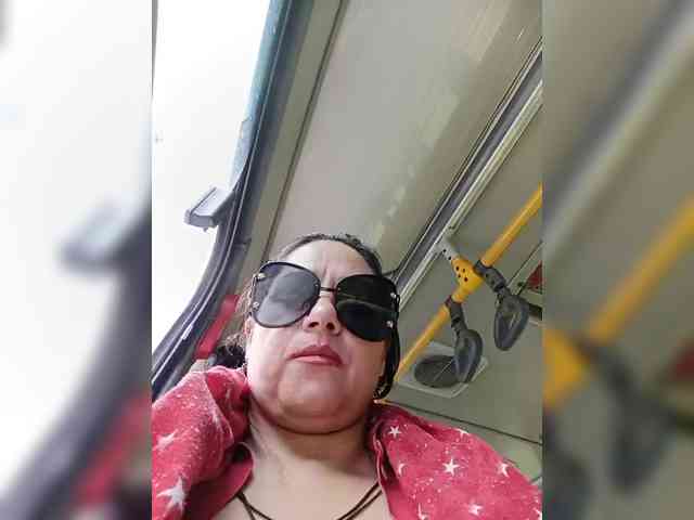 AlexaBrown12 webcam