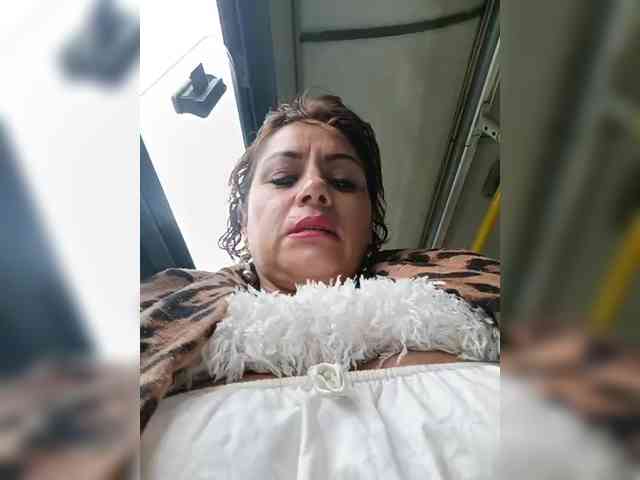 AlexaBrown12 AlexaBrown12