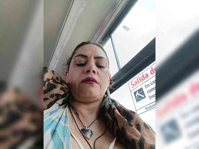 AlexaBrown12 AlexaBrown12