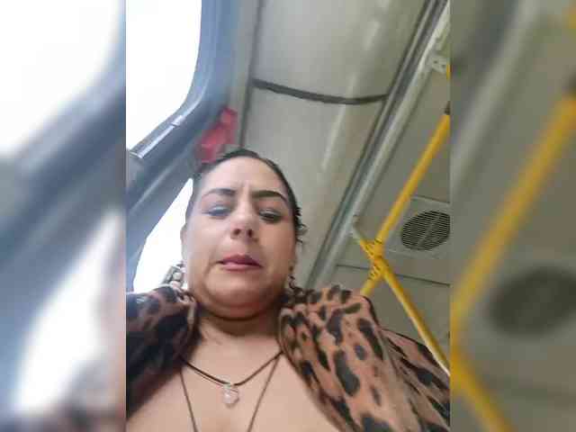 AlexaBrown12 webcam