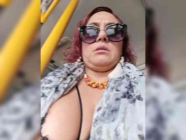 AlexaBrown12 webcam