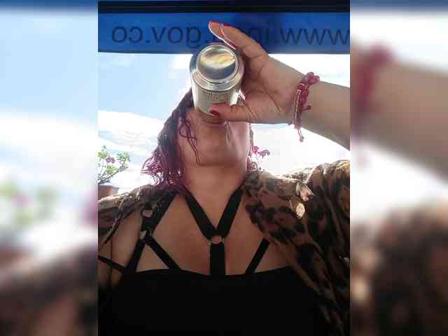 AlexaBrown12 webcam