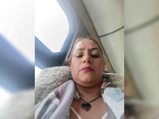 AlexaBrown12 AlexaBrown12