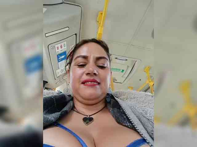 AlexaBrown12 AlexaBrown12