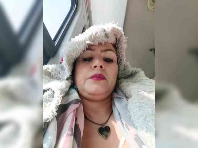 AlexaBrown12 AlexaBrown12