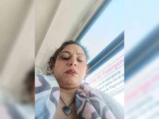 AlexaBrown12 AlexaBrown12