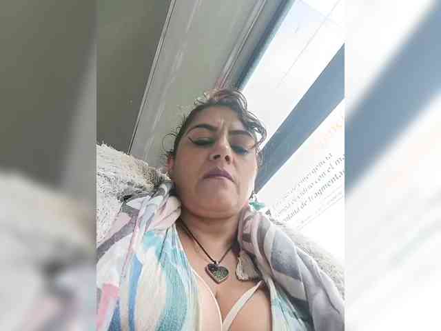 AlexaBrown12 AlexaBrown12