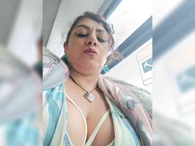 AlexaBrown12 AlexaBrown12