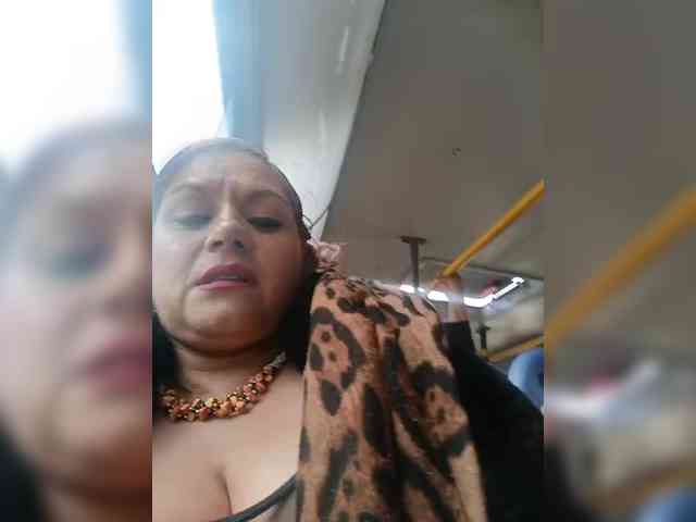 AlexaBrown12 webcam