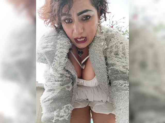 AlexaBrown12 AlexaBrown12