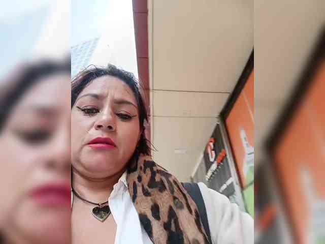 AlexaBrown12 AlexaBrown12