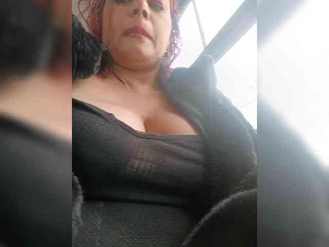 strip chatroom AlexaBrown12