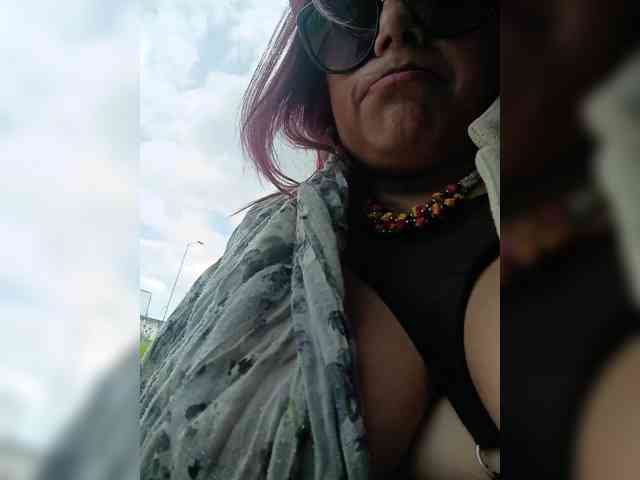 live video chat AlexaBrown12