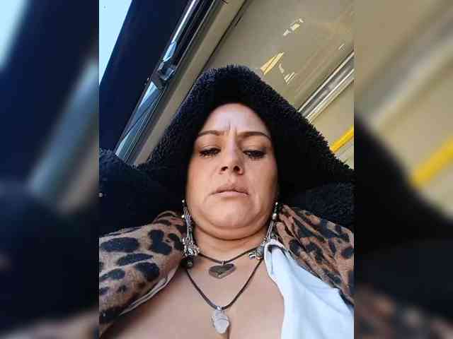 AlexaBrown12 AlexaBrown12