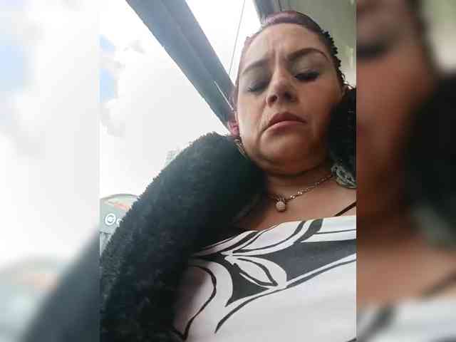live chat cam AlexaBrown12