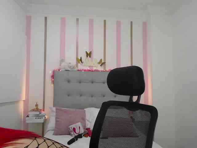 HannyQueens webcam