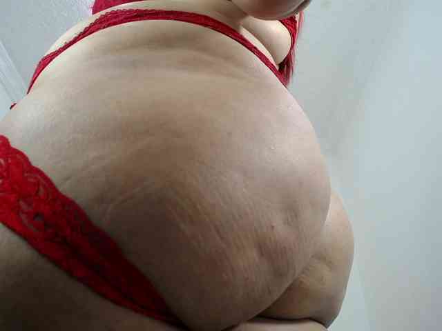 HannyQueens webcam