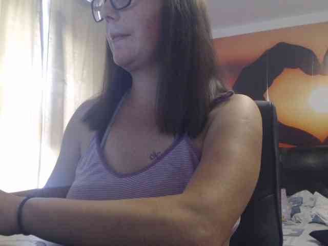 pamela-11 webcam