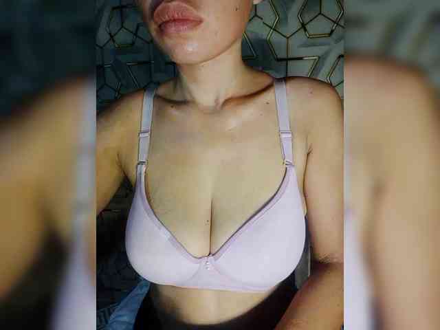 Asian-licker webcam