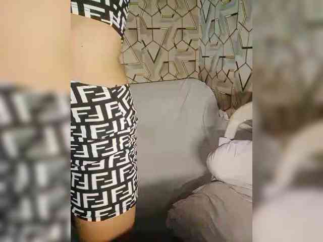 Asian-licker webcam