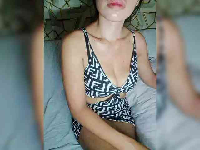 Asian-licker webcam
