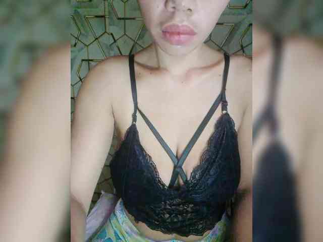 Asian-licker webcam