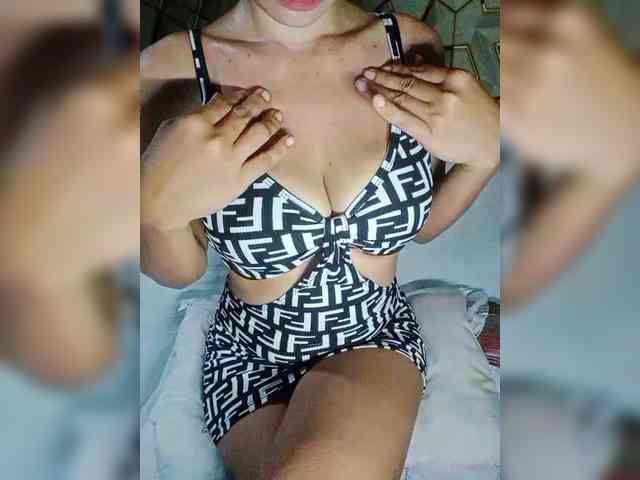 Asian-licker webcam