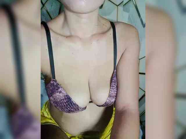 Asian-licker webcam
