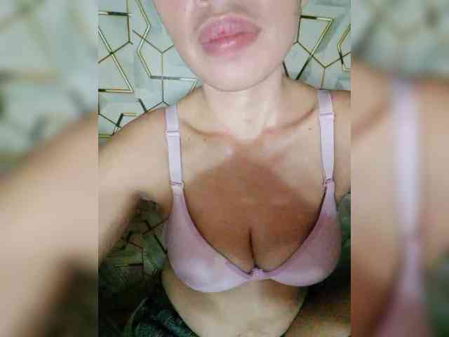 Asian-licker webcam