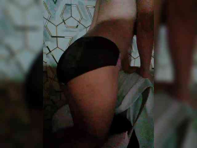 Asian-licker webcam