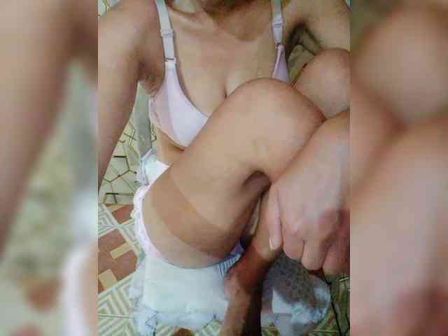 live voyeur webcam Asian-licker