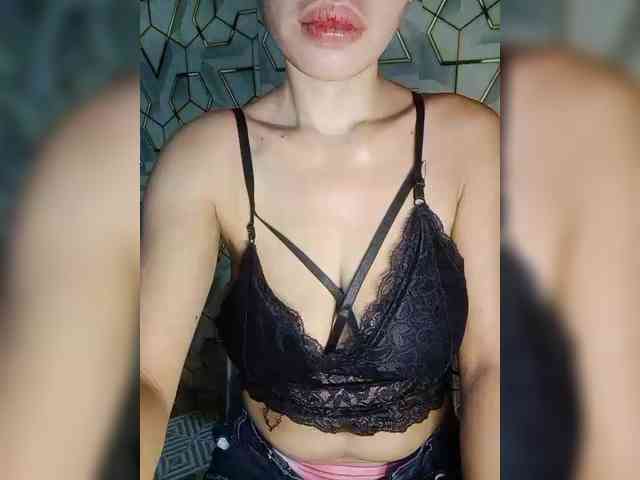 Asian-licker webcam