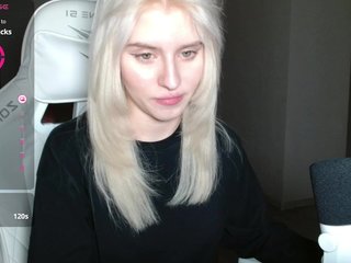 Helga_Pataki Porn Show
