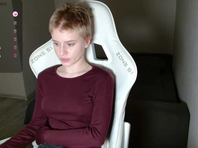 kissesliza's BongaCams show and profile