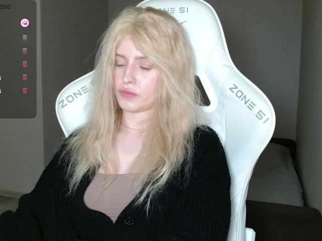 kissesliza's BongaCams show and profile