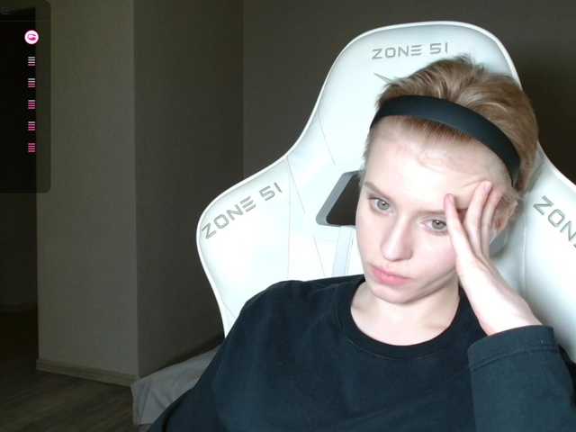 kissesliza's BongaCams show and profile