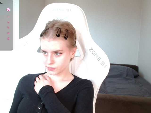 kissesliza's BongaCams show and profile