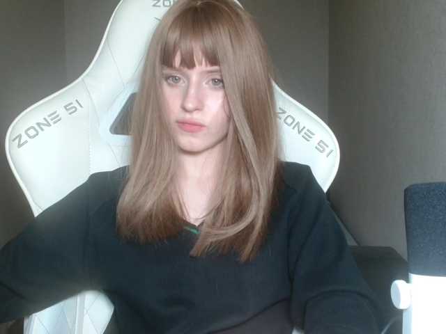 kissesliza's BongaCams show and profile