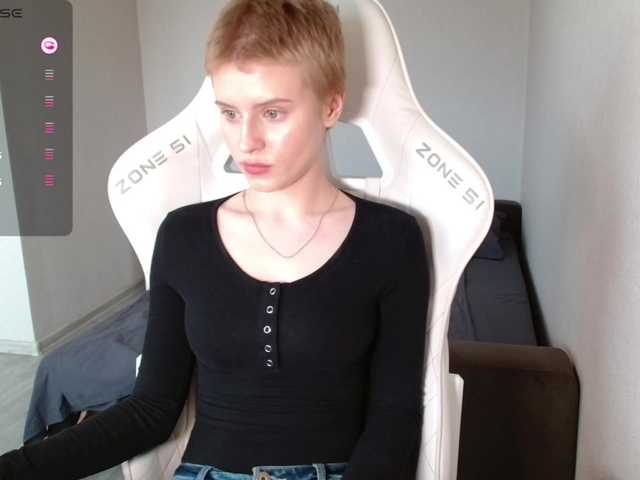 kissesliza's BongaCams show and profile