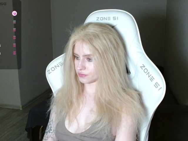 kissesliza's BongaCams show and profile