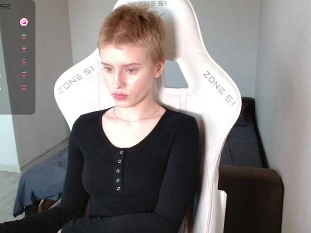 kissesliza's BongaCams show and profile