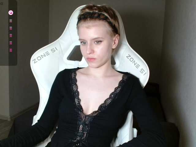 kissesliza's BongaCams show and profile