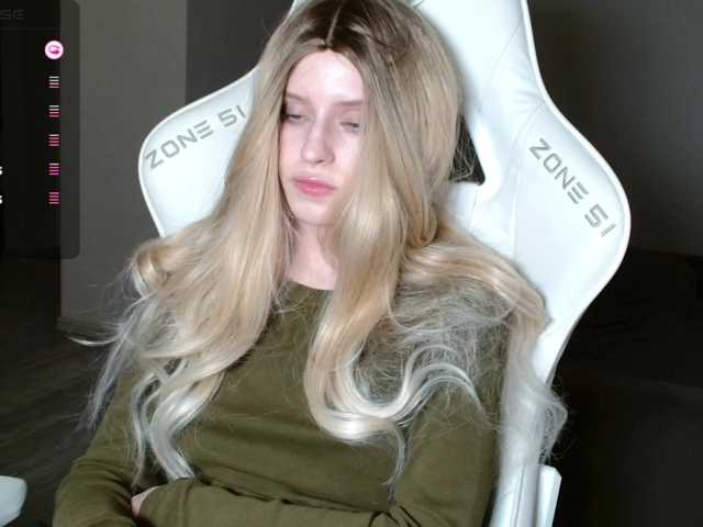 kissesliza's BongaCams show and profile