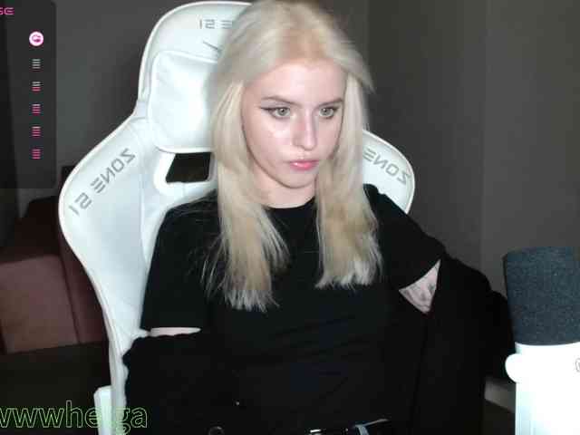 Helga_Pataki webcam