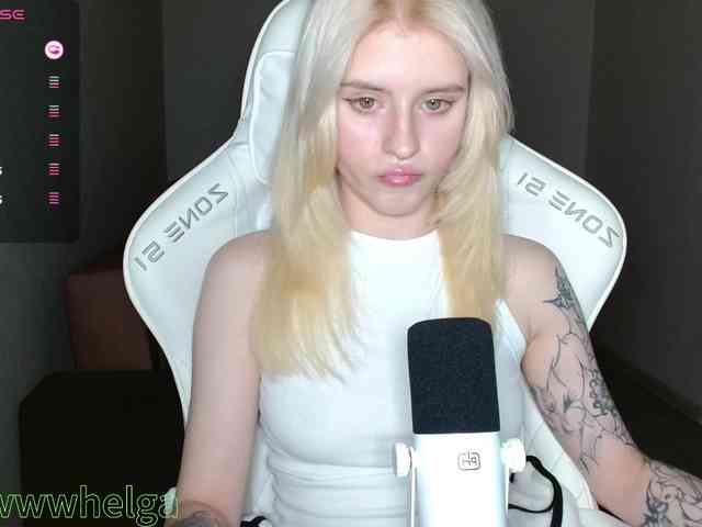 Helga_Pataki webcam