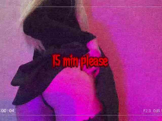 Helga_Pataki webcam