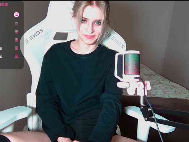 LizaKisses webcam