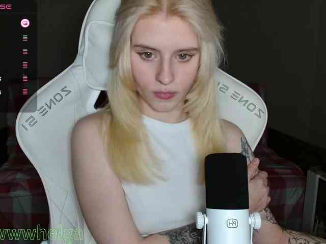Helga_Pataki webcam